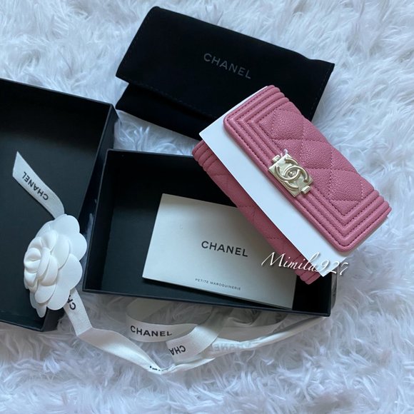 Chanel card holder Pink & gold boy style 100% Auth - Picture 3 of 8